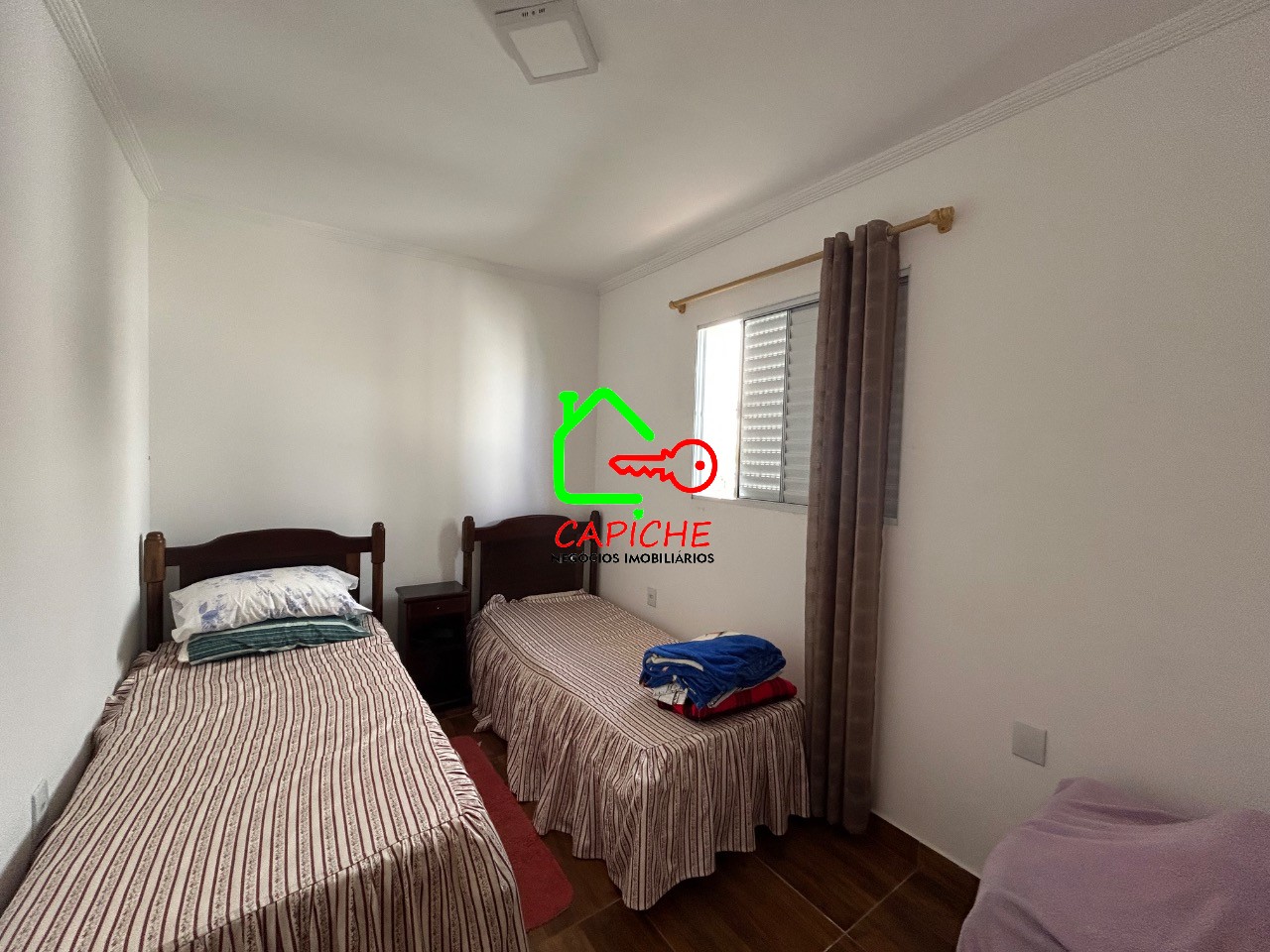 Casa à venda com 4 quartos, 240m² - Foto 16