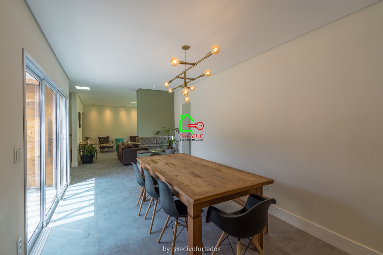 Casa de Condomínio à venda com 4 quartos, 400m² - Foto 16