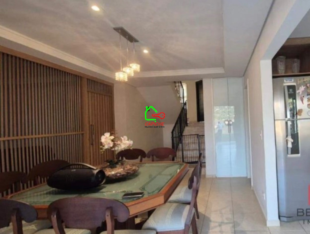 Casa de Condomínio para alugar com 3 quartos, 228m² - Foto 7