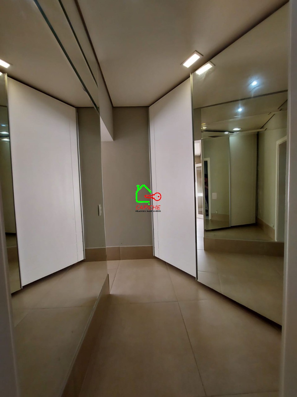 Casa de Condomínio para alugar com 4 quartos, 1210m² - Foto 7