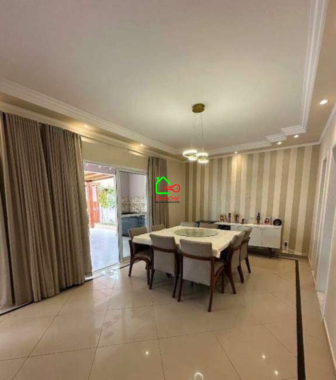 Casa de Condomínio à venda com 3 quartos, 270m² - Foto 4