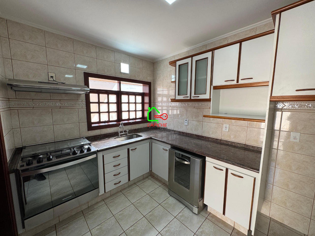 Casa de Condomínio para alugar com 5 quartos, 800m² - Foto 36