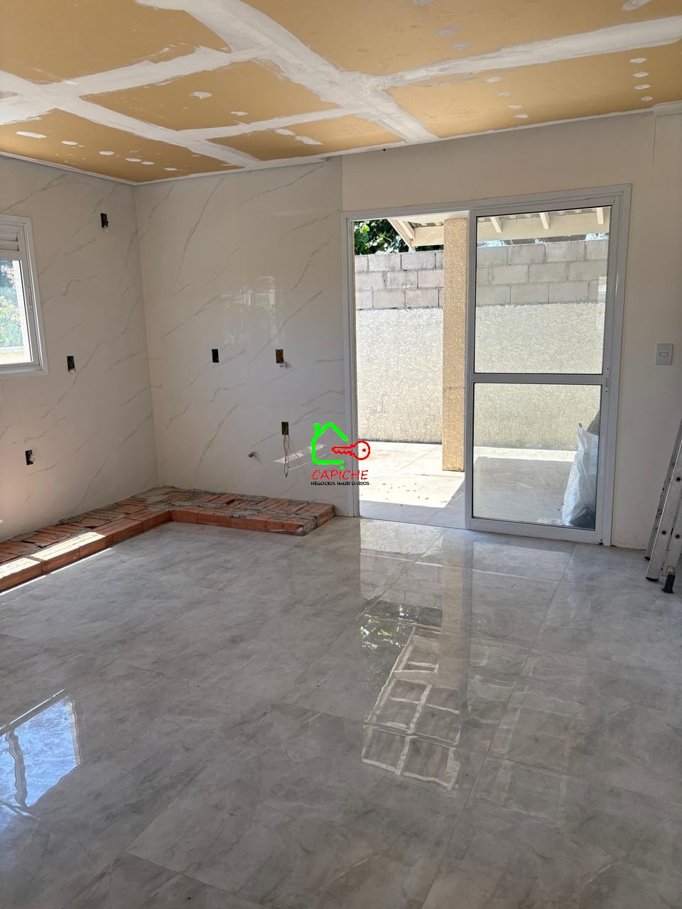 Casa de Condomínio à venda com 3 quartos, 164m² - Foto 2