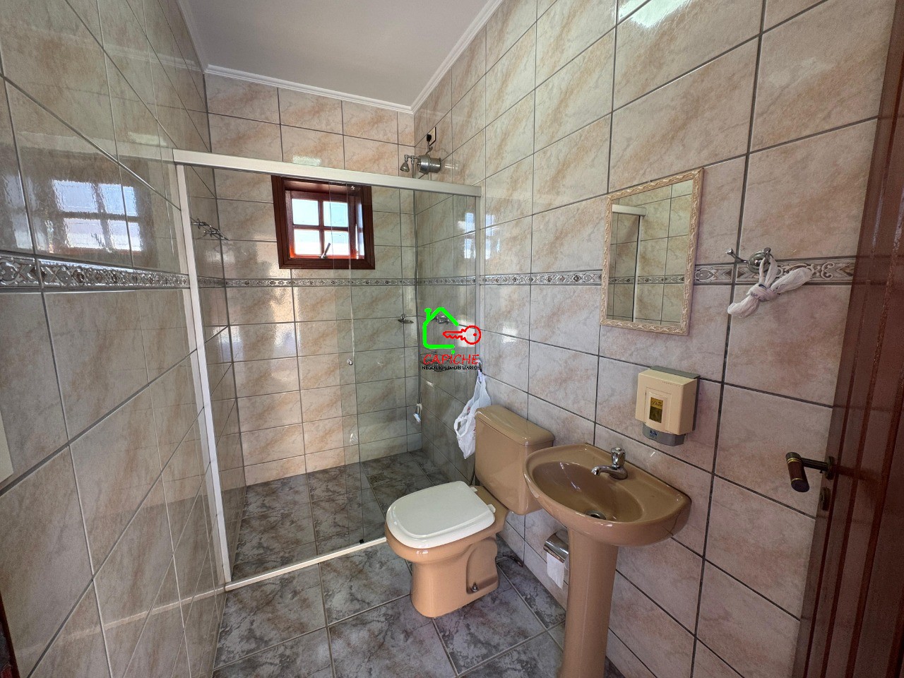 Casa de Condomínio para alugar com 5 quartos, 800m² - Foto 11