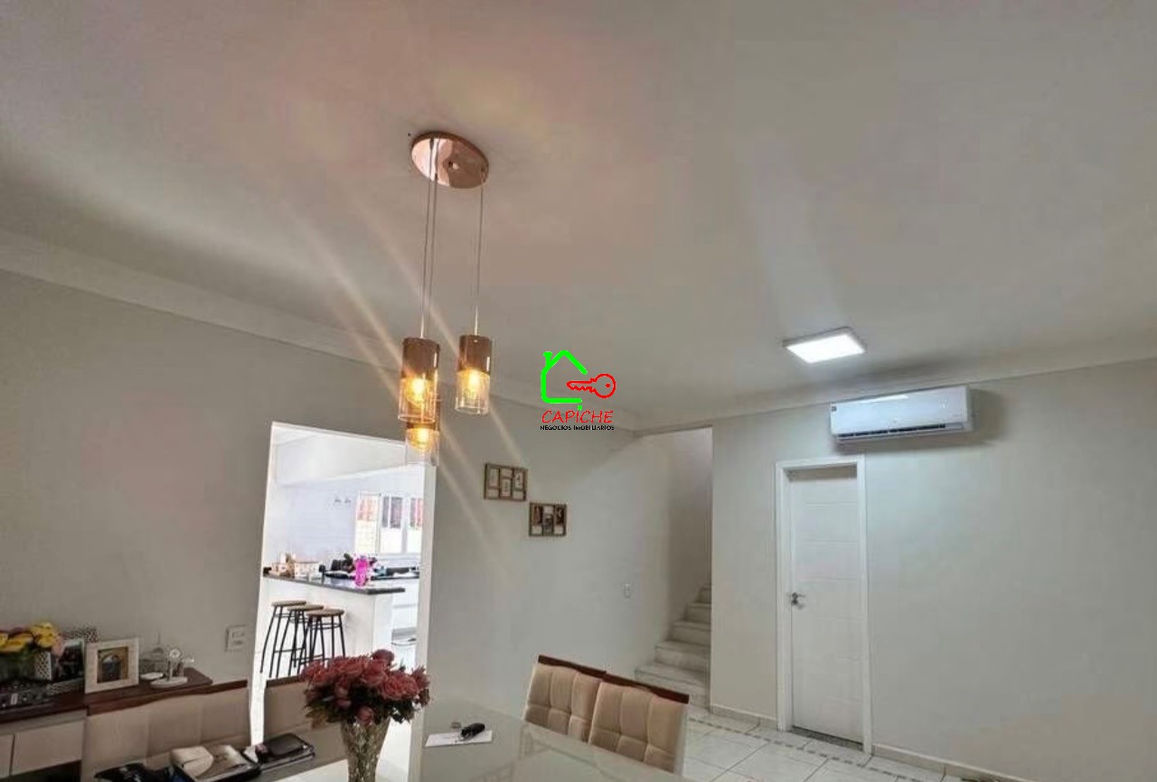 Casa de Condomínio à venda com 3 quartos, 193m² - Foto 3