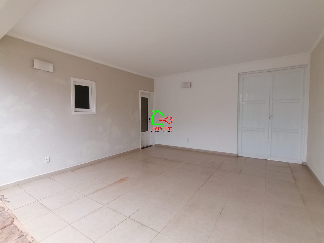 Casa de Condomínio para alugar com 3 quartos, 193m² - Foto 23