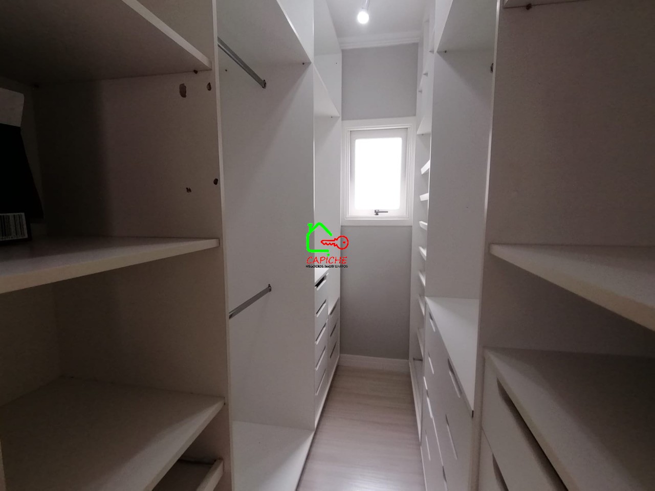 Casa de Condomínio para alugar com 3 quartos, 193m² - Foto 11