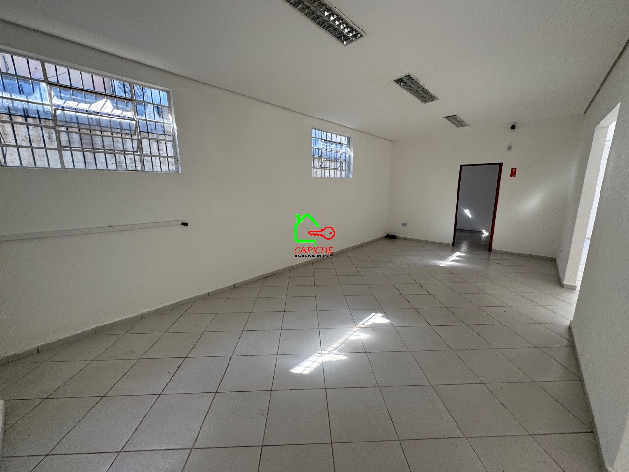 Loja-Salão para alugar, 150m² - Foto 12