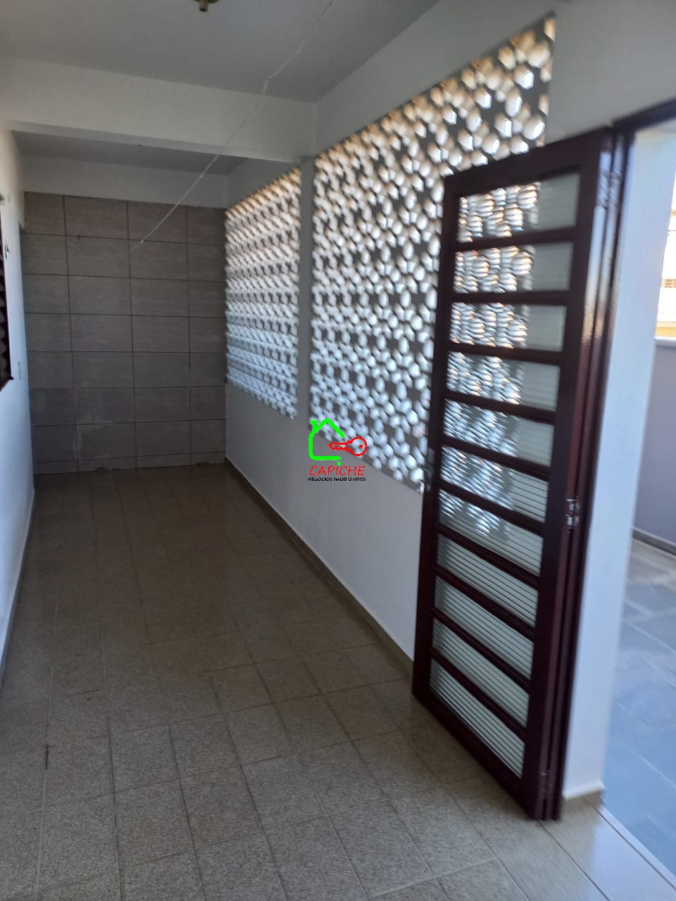 Casa para alugar com 2 quartos, 80m² - Foto 8