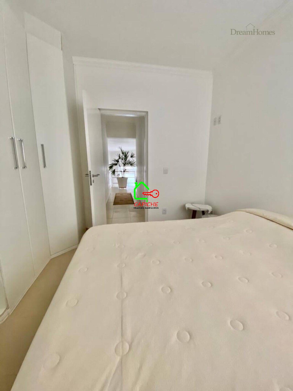 Casa de Condomínio à venda e aluguel com 3 quartos, 320m² - Foto 8