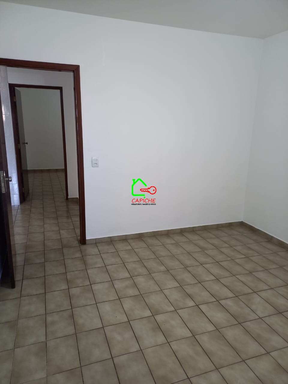 Casa para alugar com 2 quartos, 80m² - Foto 5