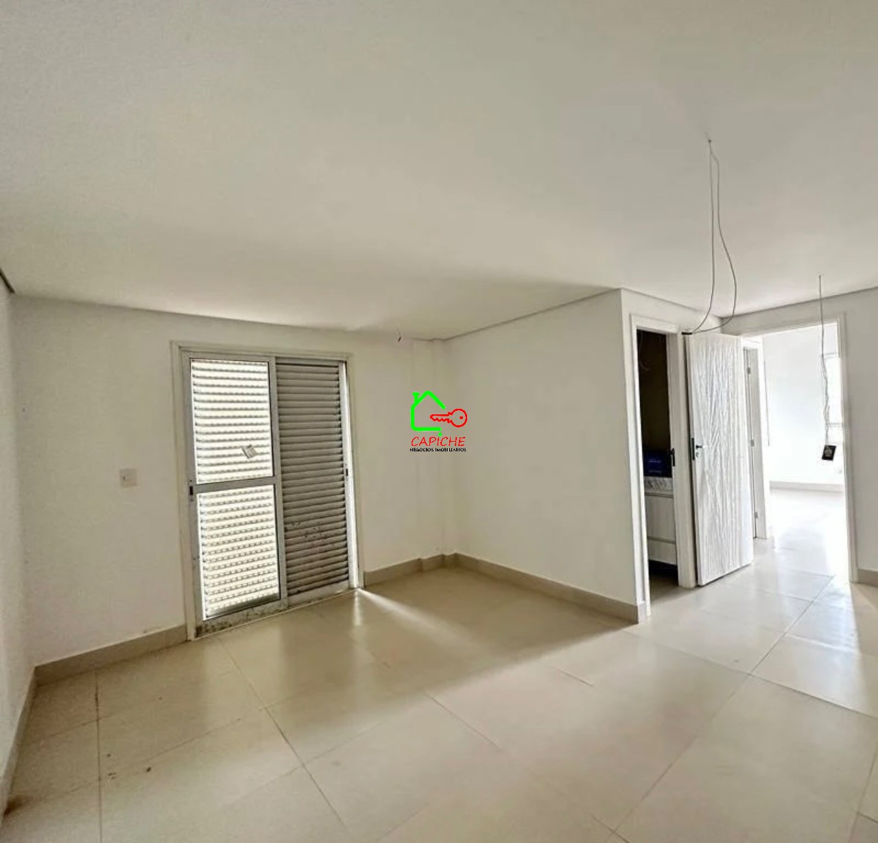 Cobertura à venda com 3 quartos, 250m² - Foto 12