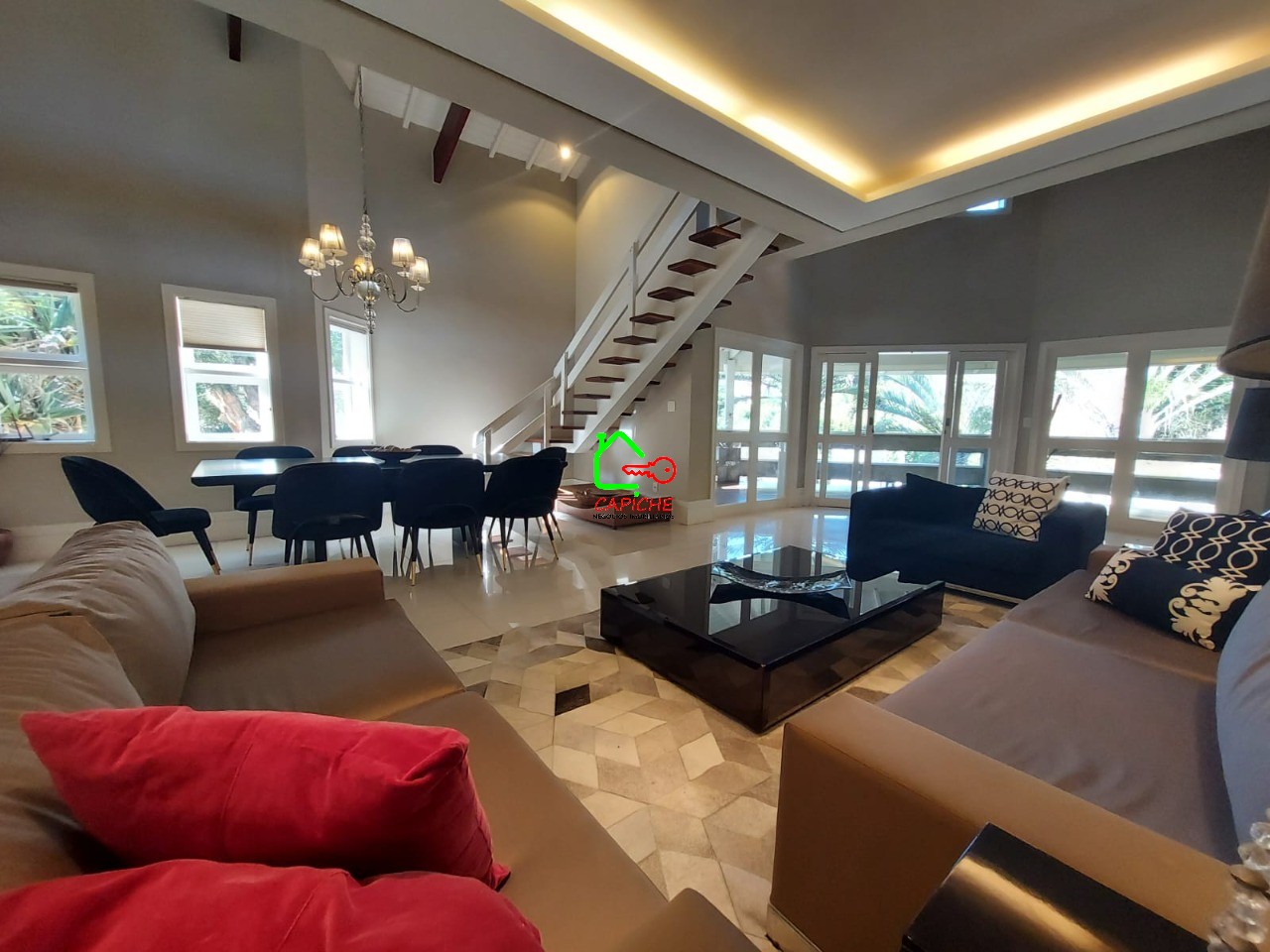 Casa de Condomínio para alugar com 4 quartos, 1210m² - Foto 1