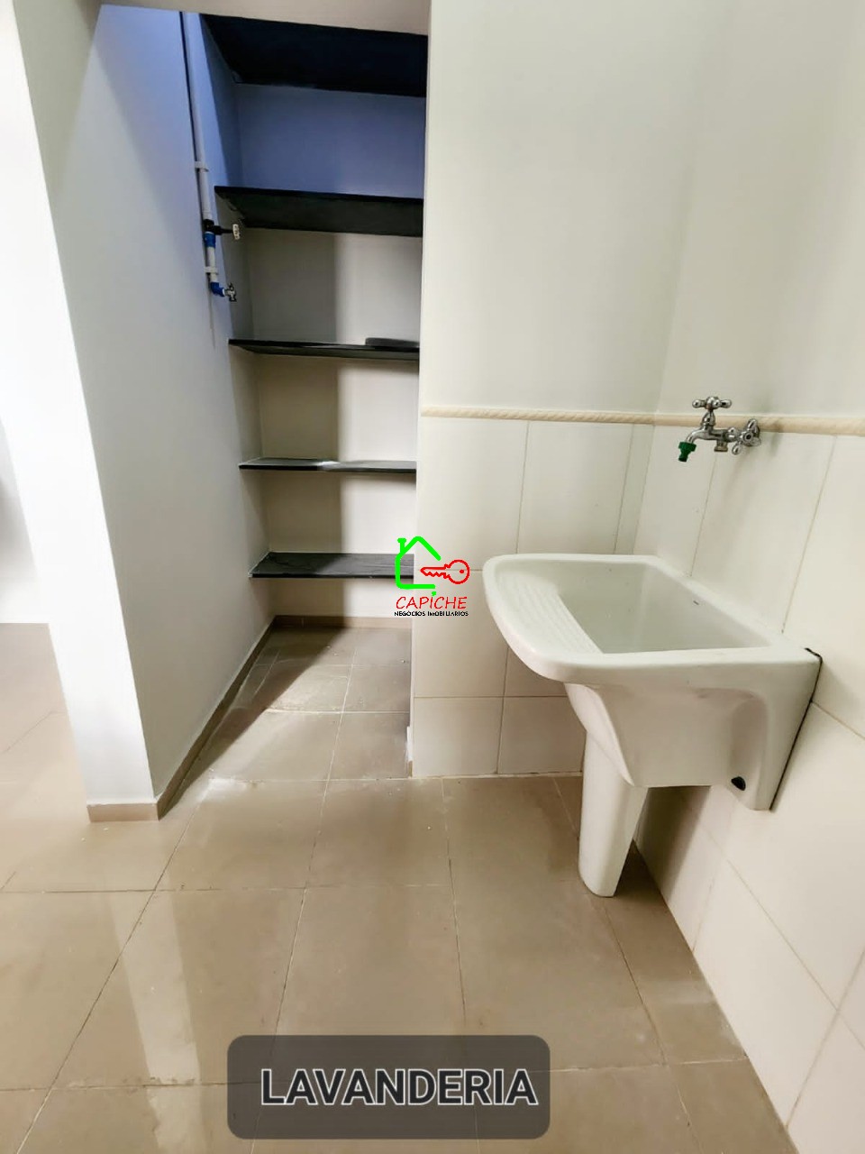 Casa de Condomínio para alugar com 3 quartos, 250m² - Foto 12
