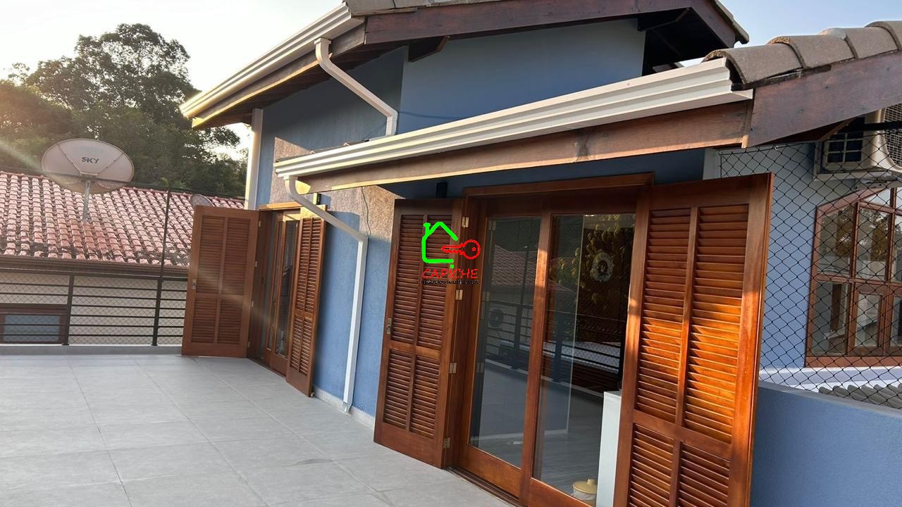 Casa de Condomínio à venda com 5 quartos, 280m² - Foto 2