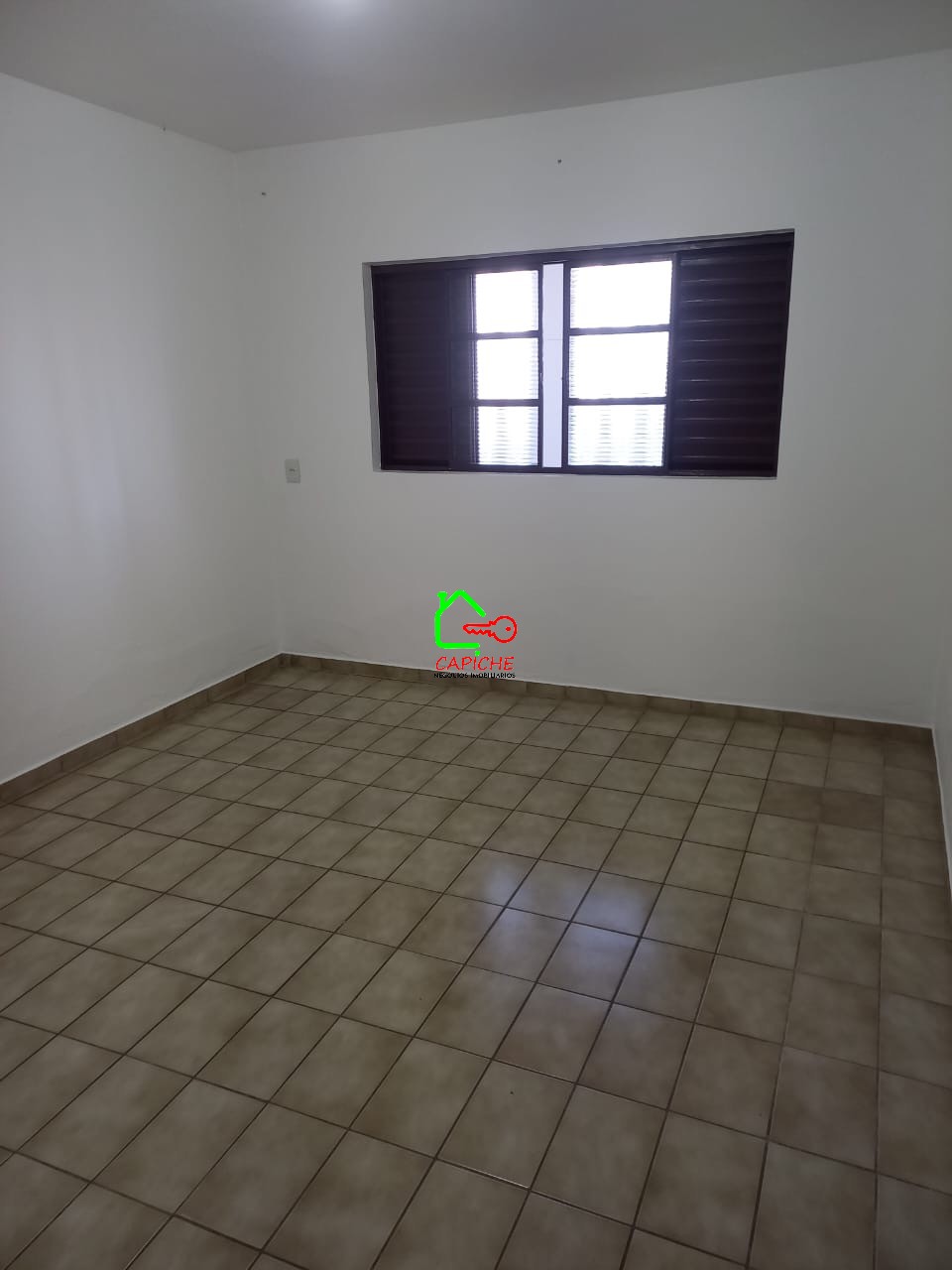 Casa para alugar com 2 quartos, 80m² - Foto 19