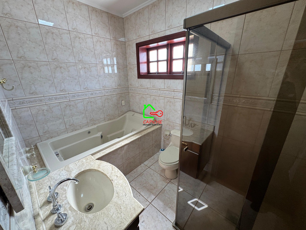 Casa de Condomínio para alugar com 5 quartos, 800m² - Foto 28
