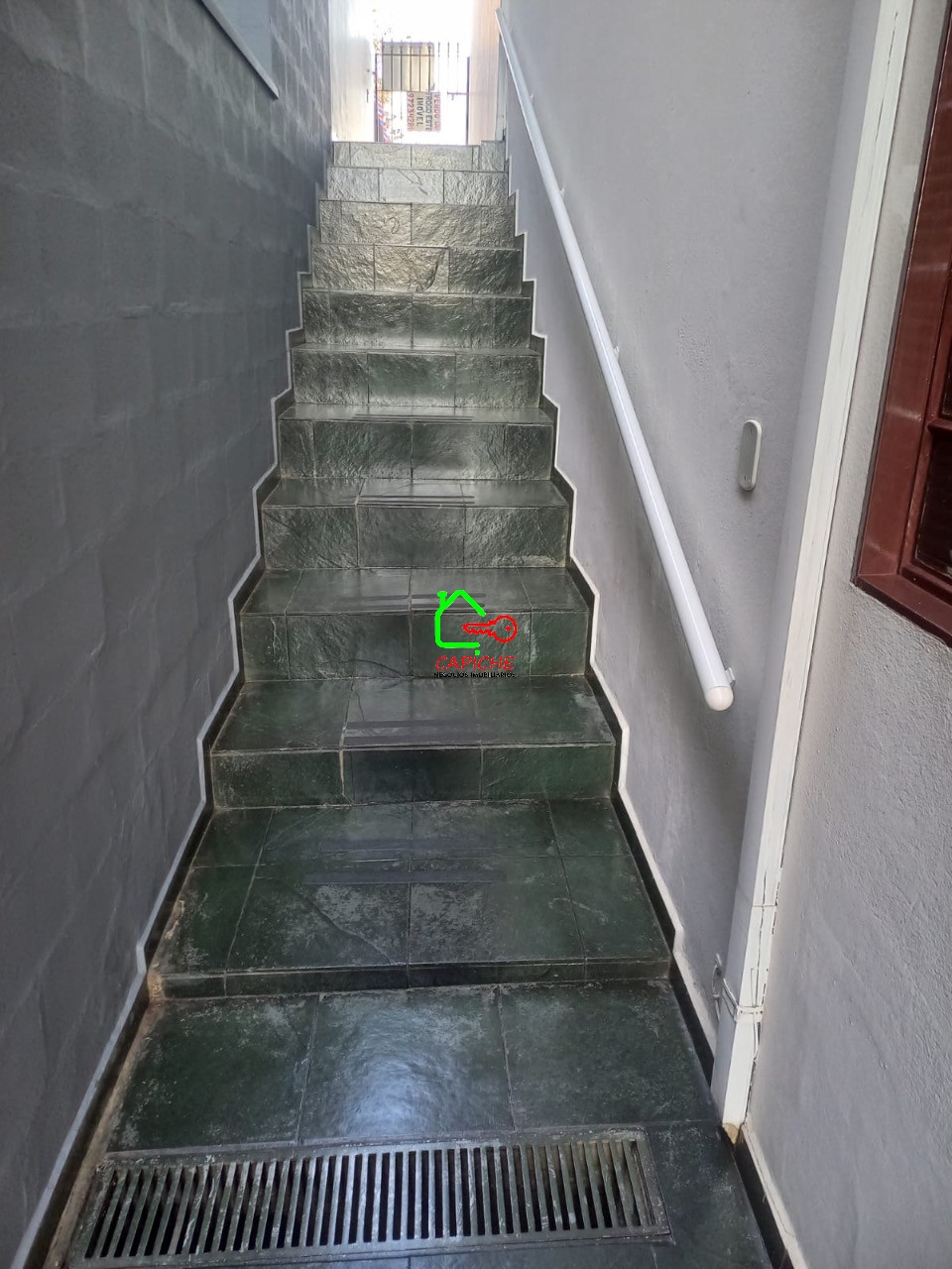 Casa para alugar com 2 quartos, 80m² - Foto 3