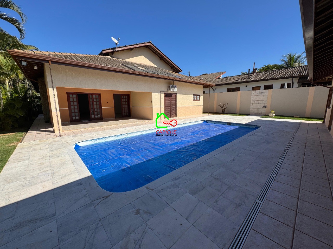 Casa de Condomínio para alugar com 5 quartos, 800m² - Foto 7