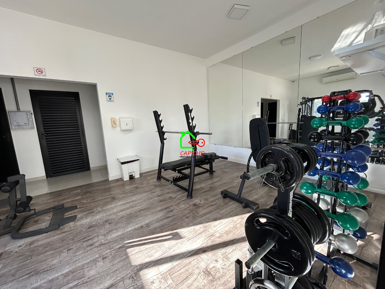 Apartamento à venda com 3 quartos, 115m² - Foto 8