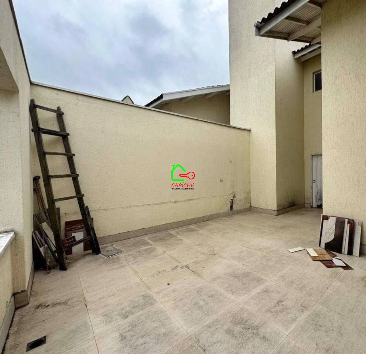 Cobertura à venda com 3 quartos, 250m² - Foto 13