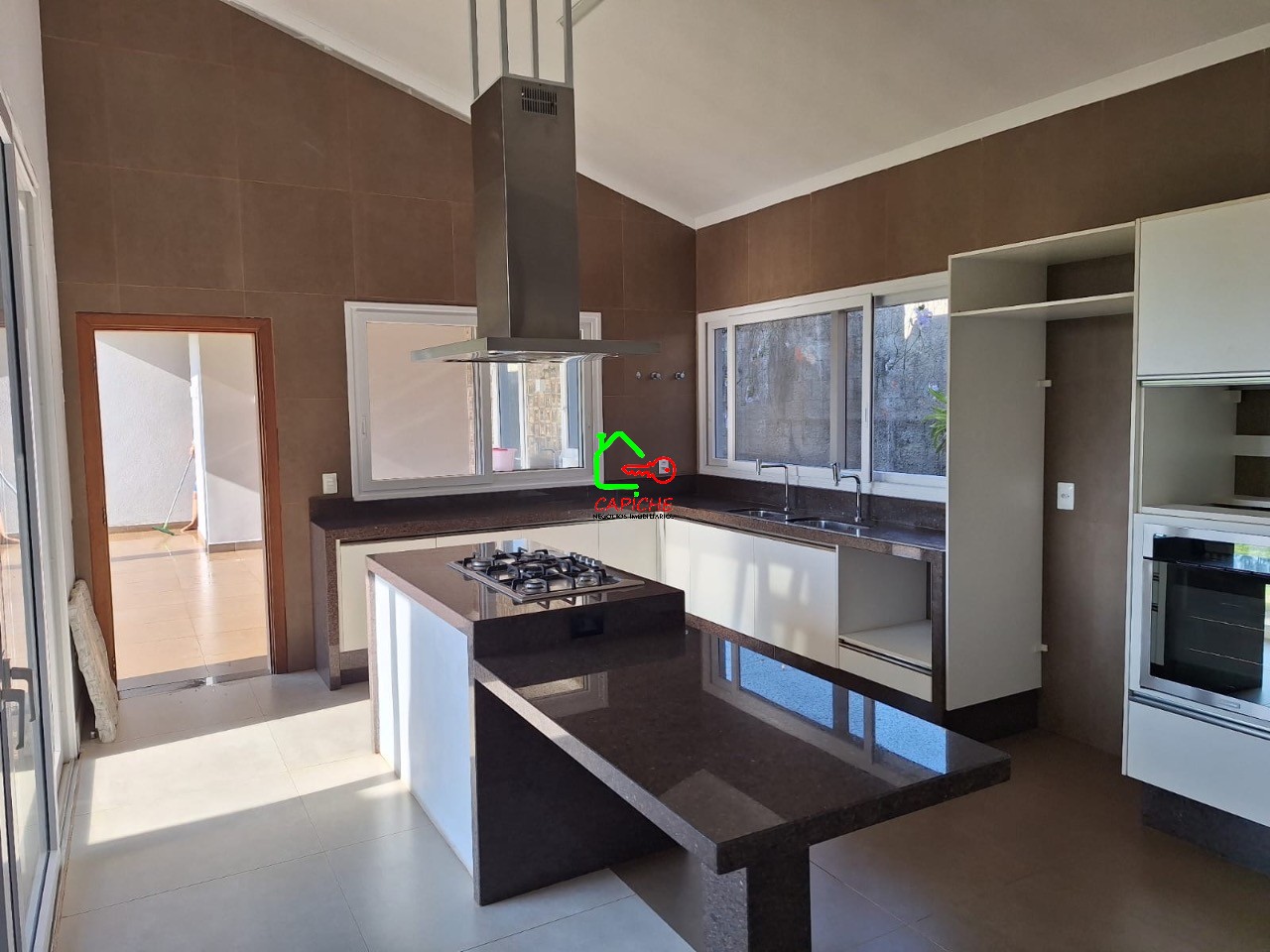 Casa de Condomínio à venda e aluguel com 3 quartos, 800m² - Foto 5