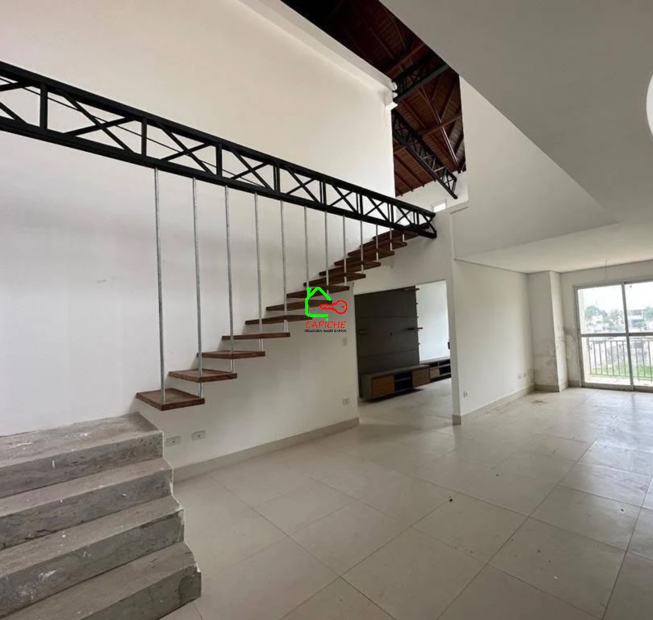 Cobertura à venda com 3 quartos, 250m² - Foto 3