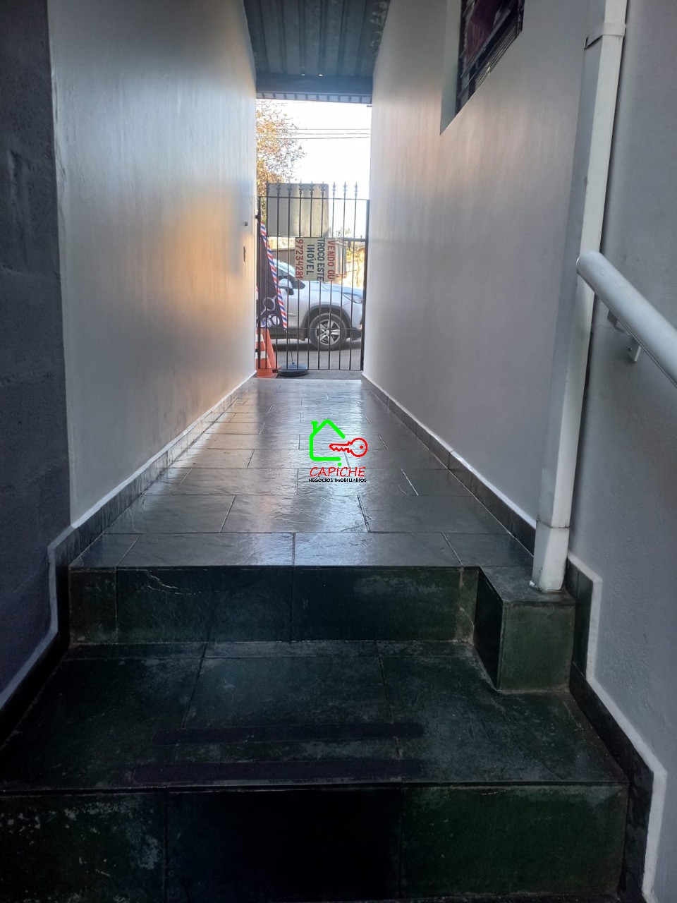 Casa para alugar com 2 quartos, 80m² - Foto 2