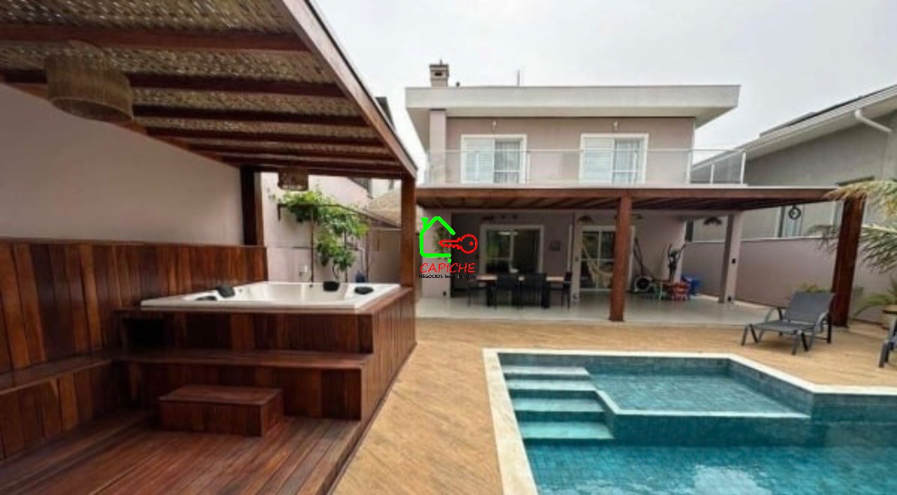 Casa de Condomínio à venda com 3 quartos, 270m² - Foto 1
