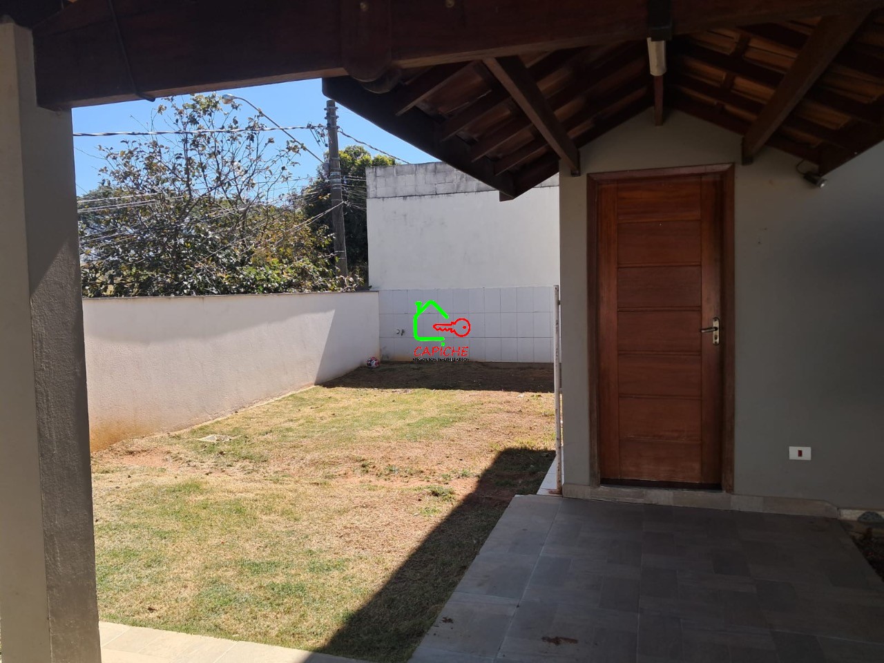 Casa de Condomínio para alugar com 3 quartos, 200m² - Foto 4