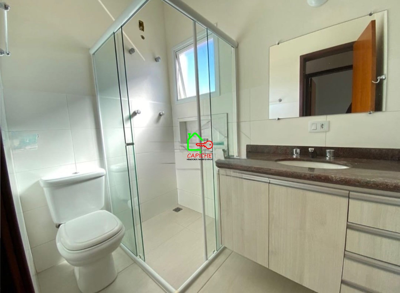 Casa para alugar com 3 quartos, 300m² - Foto 19