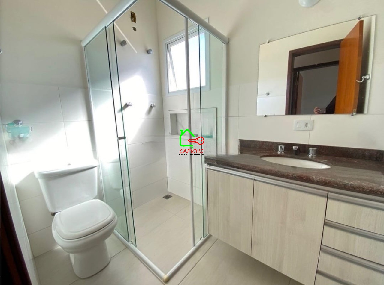Casa para alugar com 3 quartos, 300m² - Foto 12