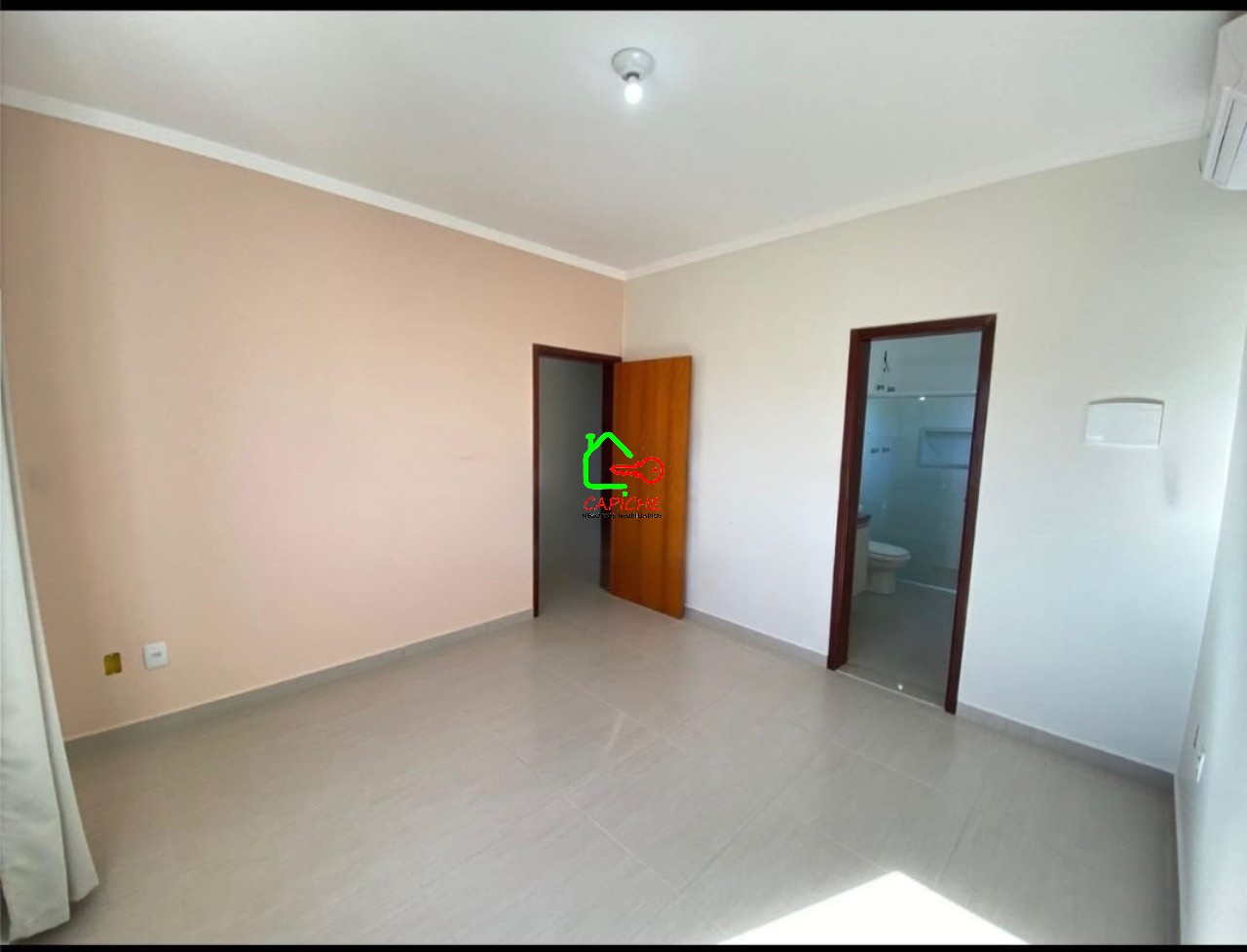 Casa para alugar com 3 quartos, 300m² - Foto 13