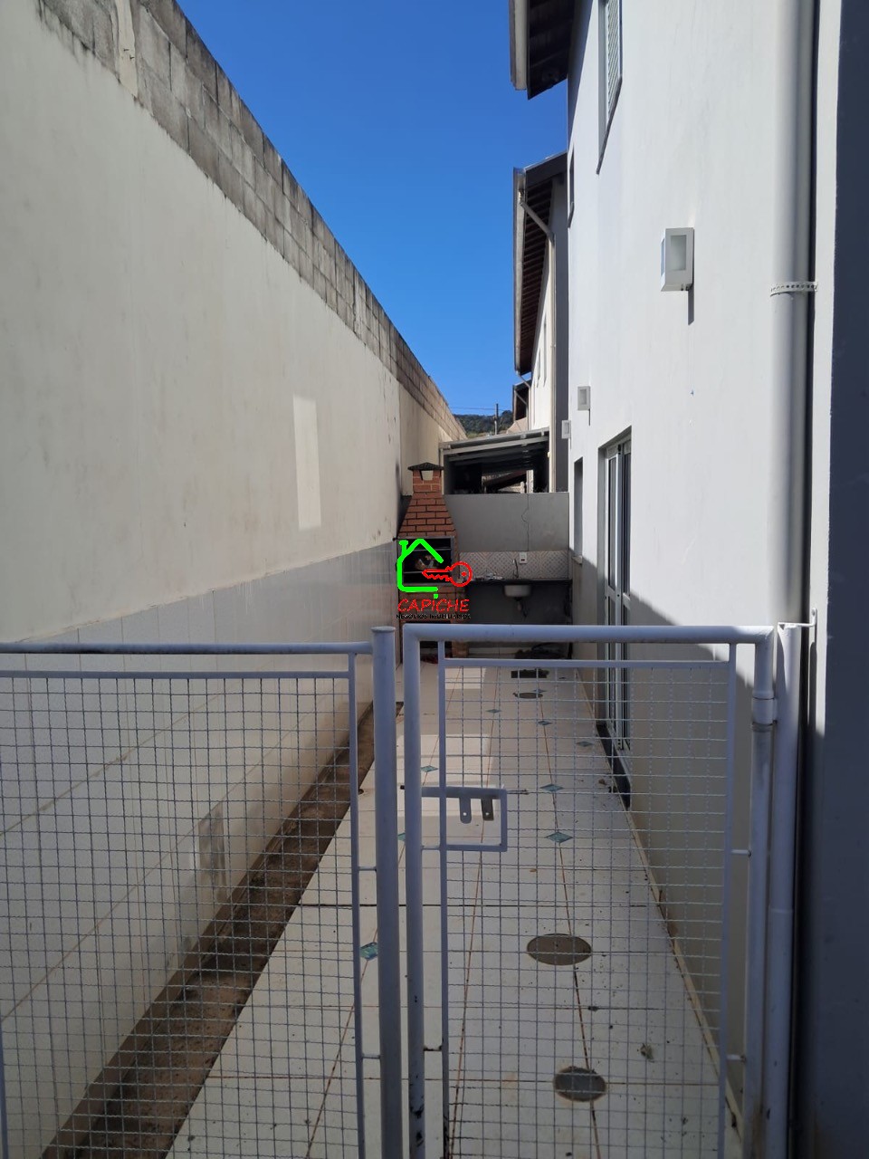Casa de Condomínio para alugar com 3 quartos, 200m² - Foto 7