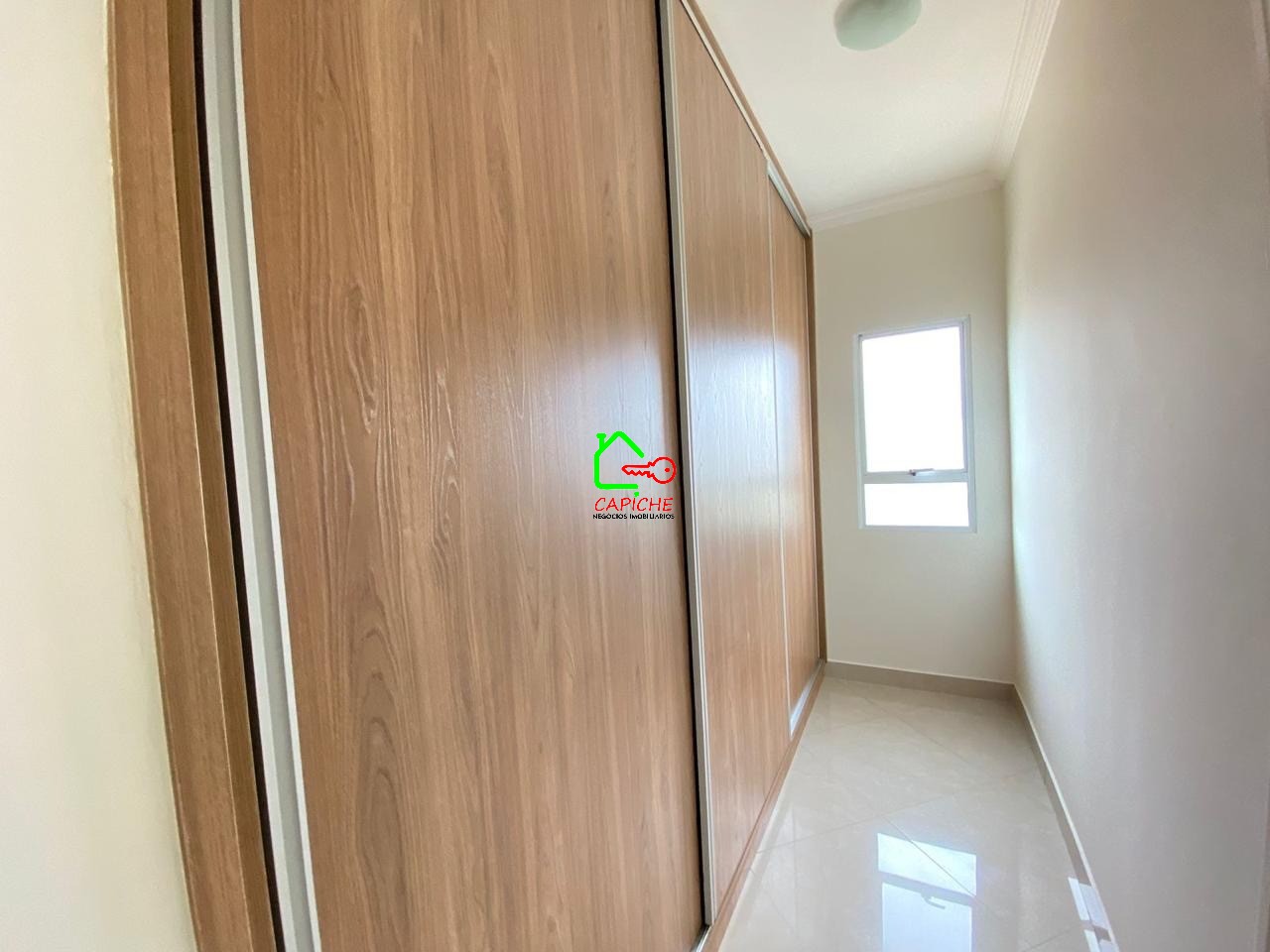 Casa de Condomínio para alugar com 3 quartos, 225m² - Foto 5