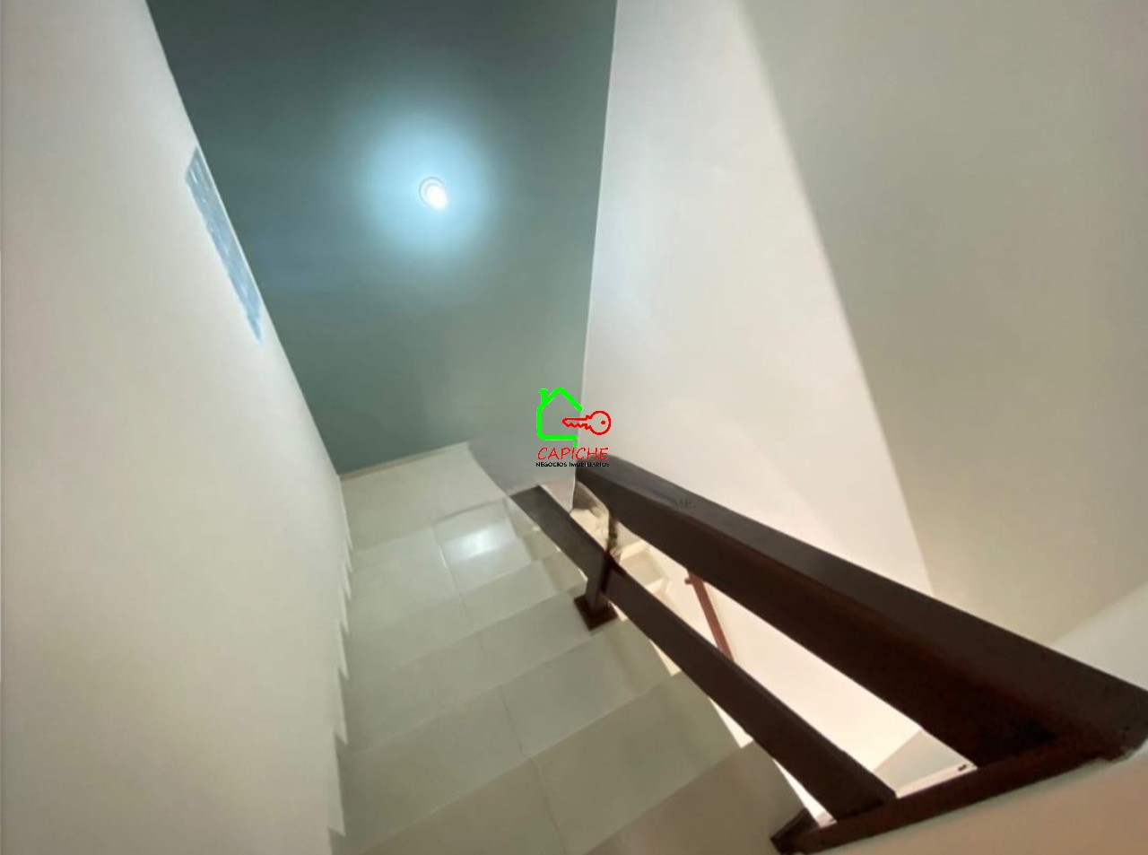 Casa para alugar com 3 quartos, 300m² - Foto 22
