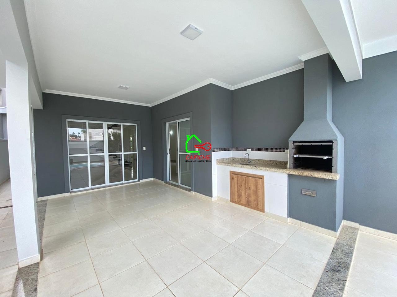 Casa de Condomínio para alugar com 3 quartos, 225m² - Foto 17