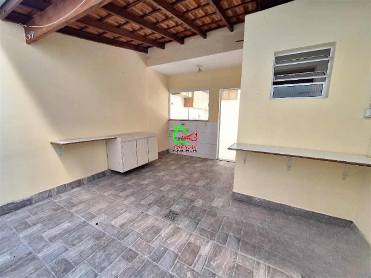 Casa de Condomínio para alugar com 2 quartos, 74m² - Foto 4