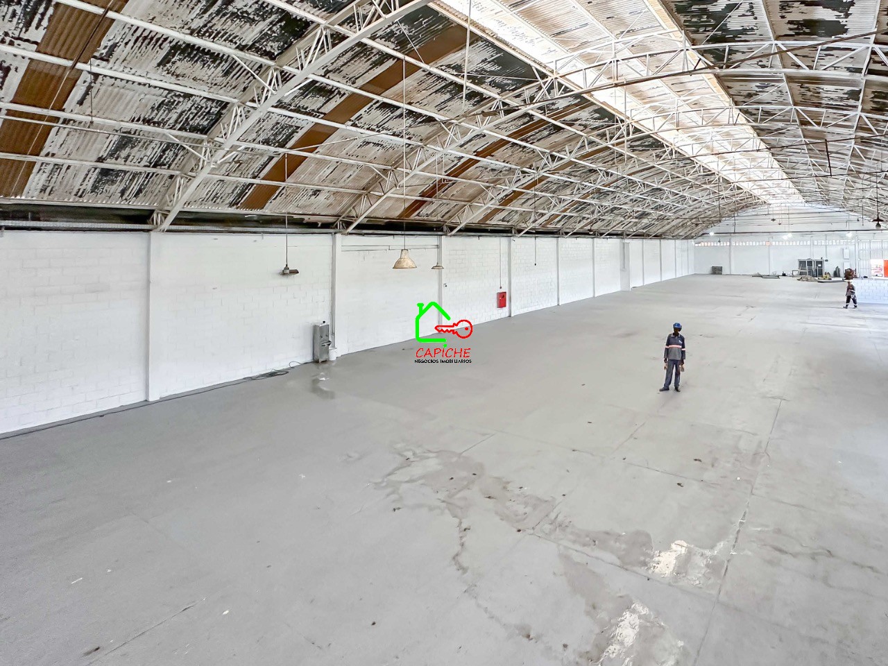 Depósito-Galpão-Armazém para alugar, 1750m² - Foto 6