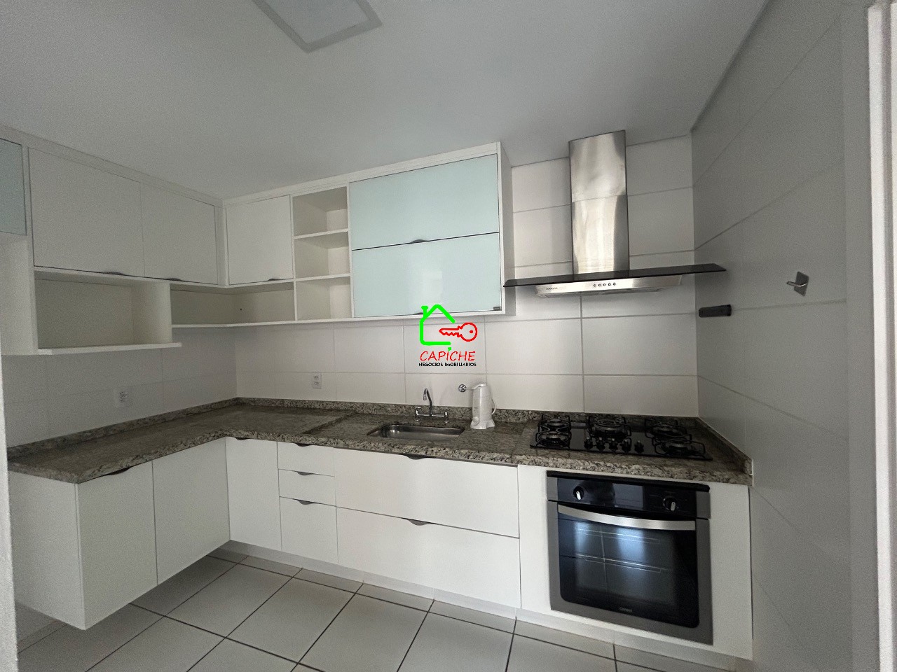 Apartamento para alugar com 3 quartos, 115m² - Foto 4