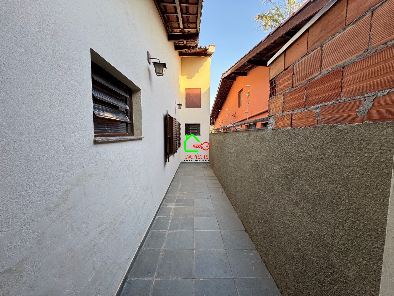 Casa à venda e aluguel com 3 quartos, 260m² - Foto 26