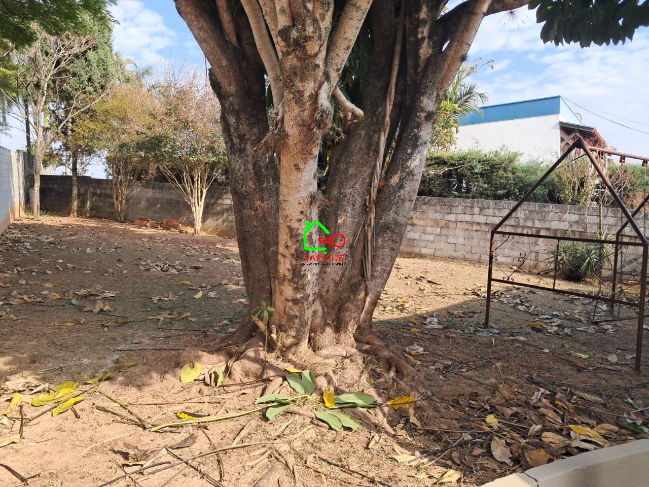 Casa para alugar com 3 quartos, 1000m² - Foto 21