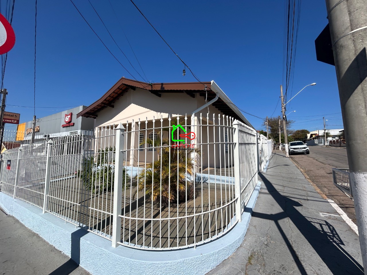 Casa para alugar com 3 quartos, 133m² - Foto 2