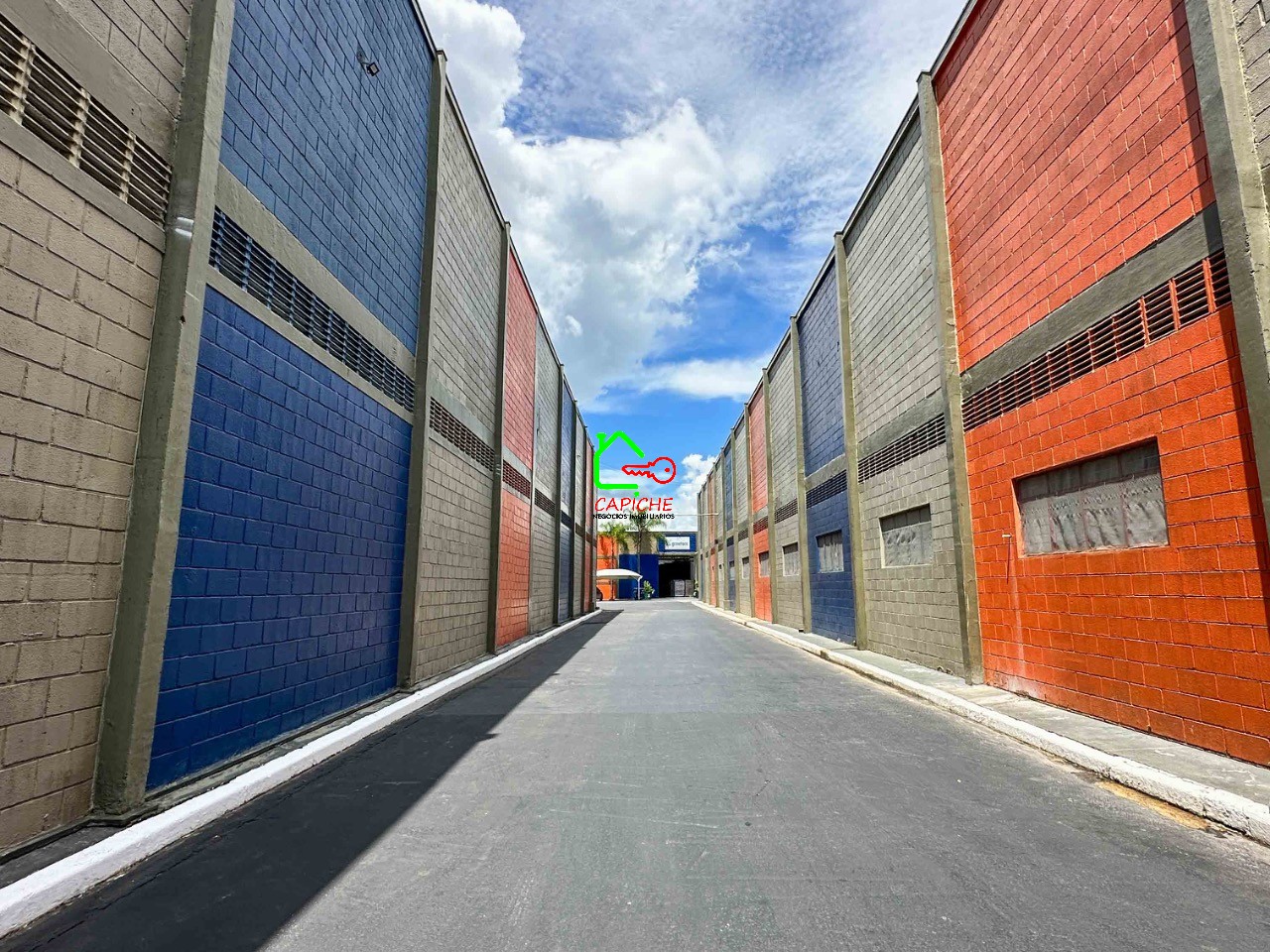 Depósito-Galpão-Armazém para alugar, 1750m² - Foto 10
