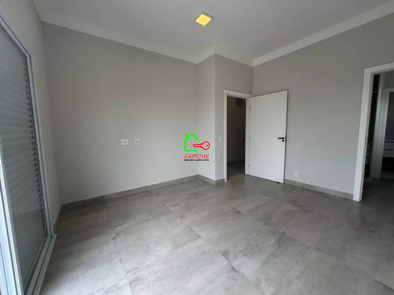 Casa de Condomínio à venda e aluguel com 4 quartos, 466m² - Foto 2