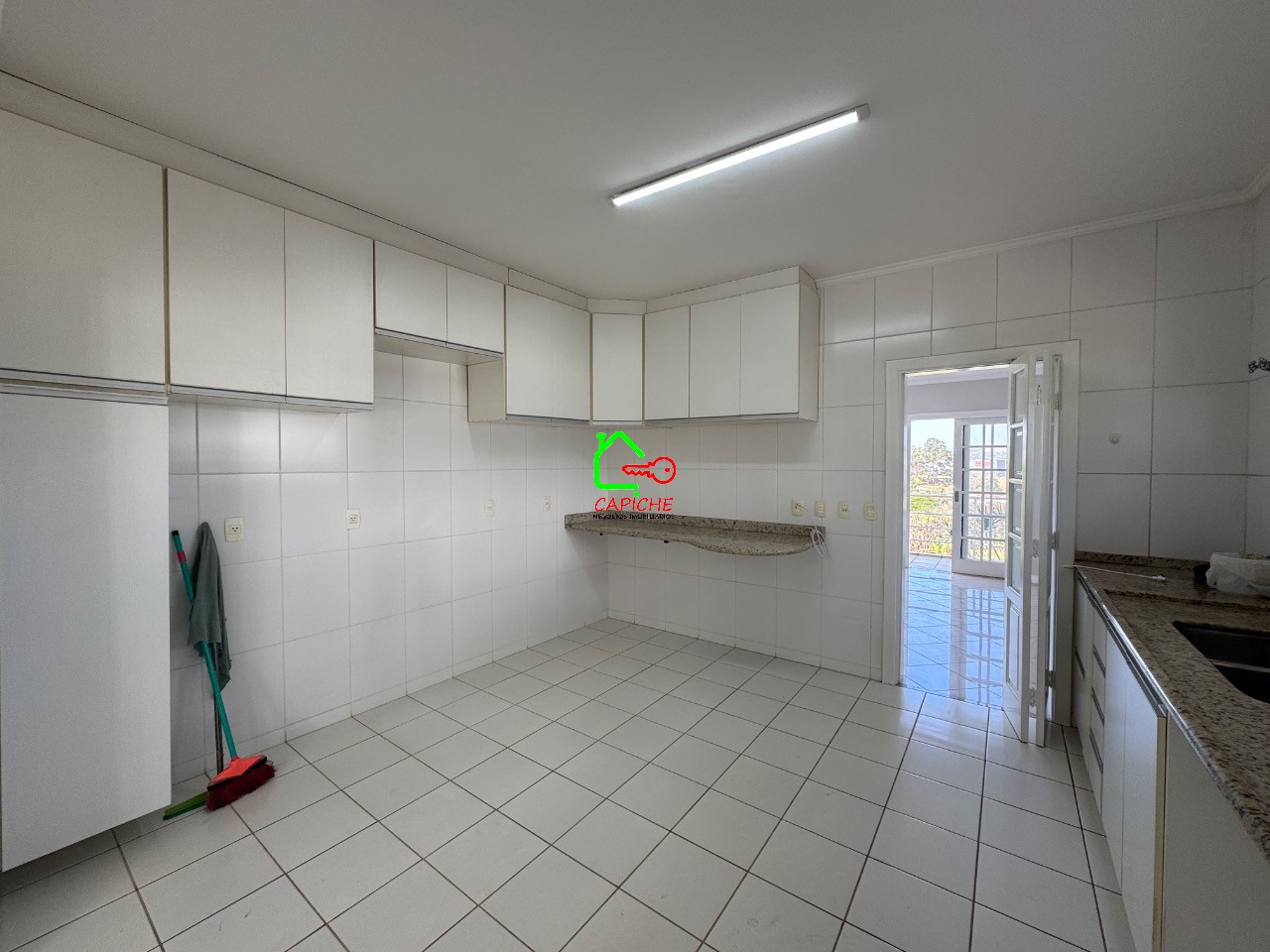 Casa de Condomínio para alugar com 5 quartos - Foto 8