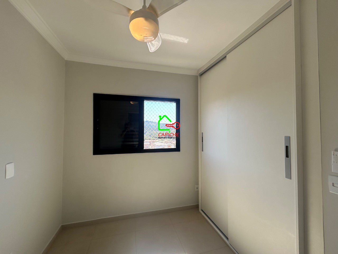 Apartamento para alugar com 3 quartos, 115m² - Foto 9
