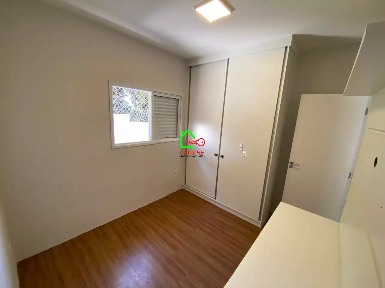 Casa de Condomínio para alugar com 3 quartos, 191m² - Foto 3