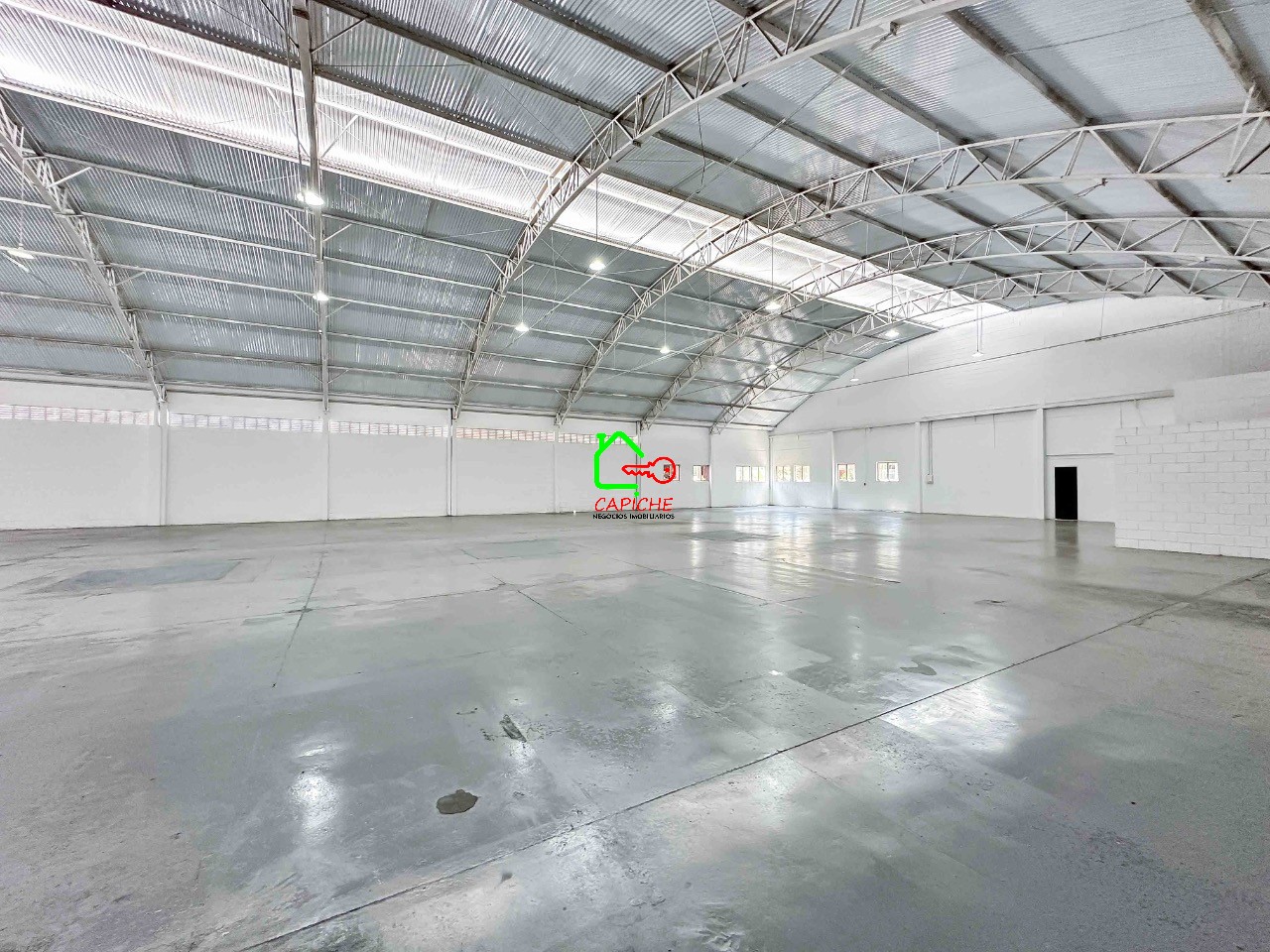 Depósito-Galpão-Armazém para alugar, 1400m² - Foto 19