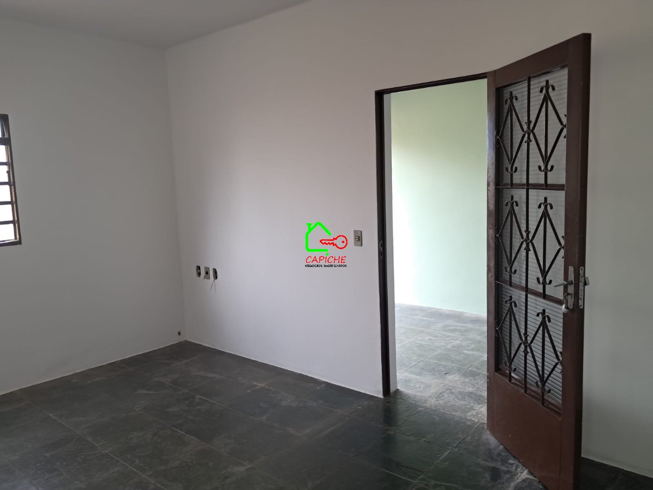 Casa para alugar com 3 quartos, 393m² - Foto 11